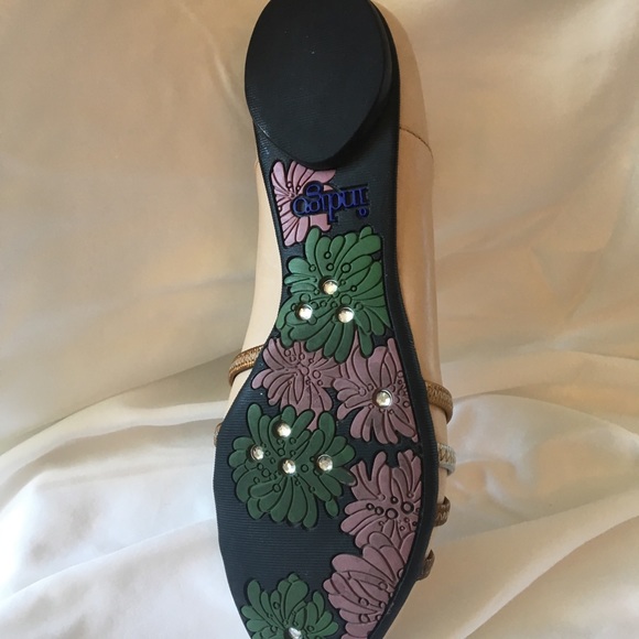 Indigo flats by Clark’s - Picture 4 of 8